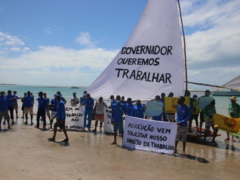 Protesto em Porto de Galinhas para retomar atividades na pandemia 3